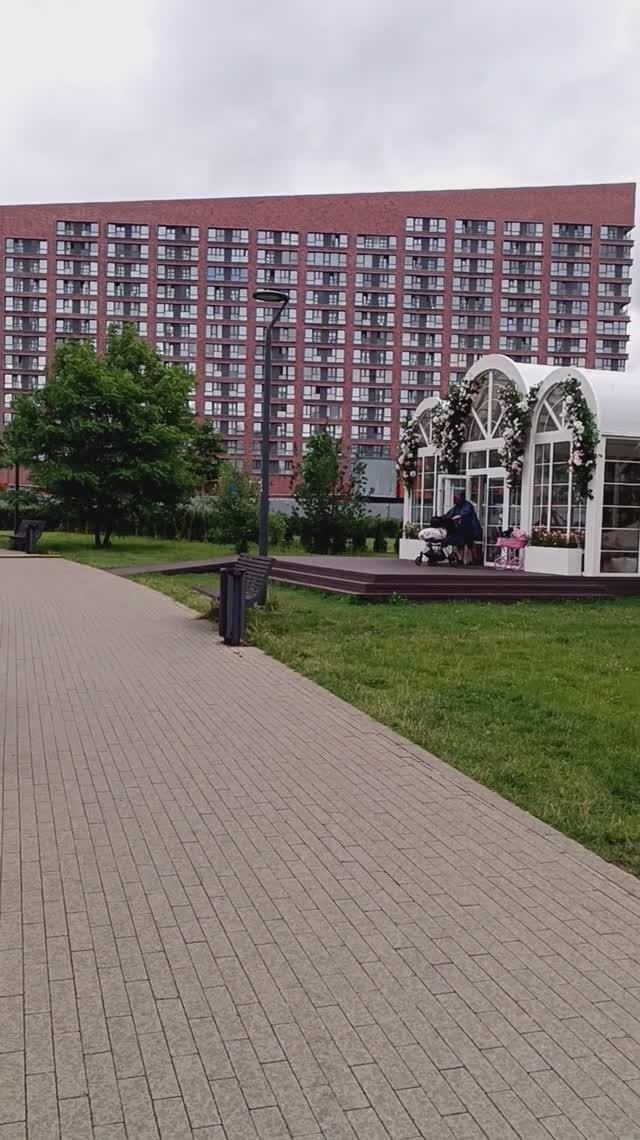 парк Ходынское поле. Ходынский бульвар. Москва 19.06.2025 (16:24). м.ЦСКА