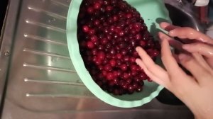 Как приготовить вишневое варенье?