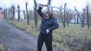 Реальная 8-ка с мечом