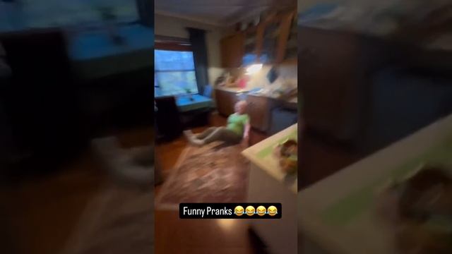 НЕ РЖАТЬ