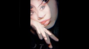 Автор песни «Es Gnum em Ginetun» — Alik Gyunashyan. 🎶
Кавер-версия в исполнении Миличкин Гаяне. 🎤