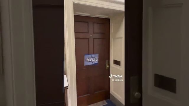 VID_20240612_211513_857.mp4