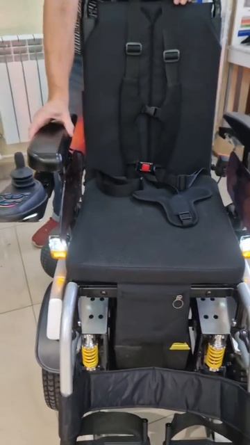 Электроколяска Ортонику Пульс 330 на переднем приводе смотреть онлайн