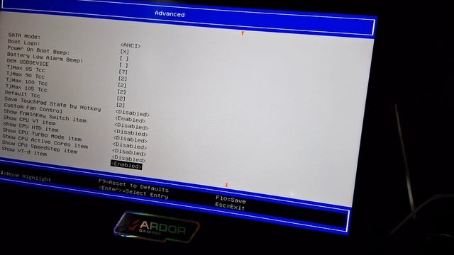 ПК в шкуре ноута из Поднебесной TV#001: Clevo p775dm3 \ Hasee GX-10