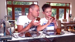 Мистер Макс Африканская VS Корейская еда