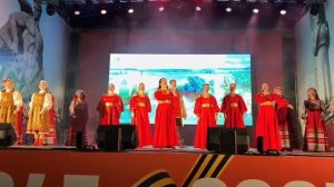 "Эх Россия, горя не знай!", поёт Театр русской песни Алёны Ларькиной!