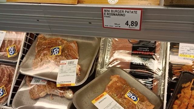 ИТАЛИЯ -БОЛОНЬЯ , ЦЕНЫ КОЛБАС , МЯСА , СЫРОВ , РЫБЫ В СУПЕРМАРКЕТЕ
