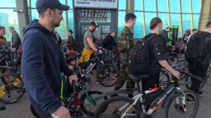 В МЦК. ПОЕЗДКА НА МОСКОВСКИЙ НОЧНОЙ ВЕЛОФЕСТИВАЛЬ