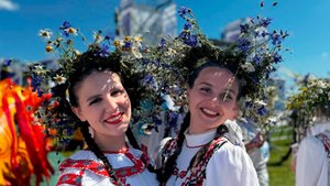 Самая мистическая ночь в году в Беларуси. Праздник Купалье отметили на Днепре