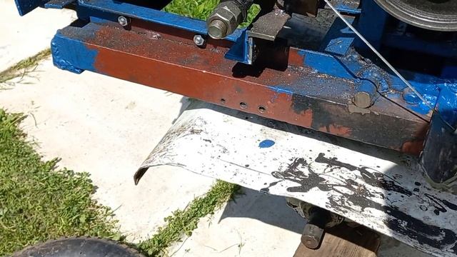 Обзор самодельного мотоблока из бензопилы Урал смотреть онлайн