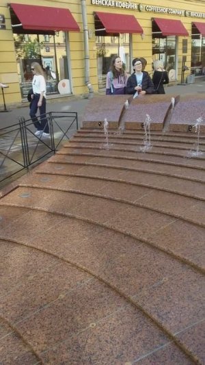 Фонтан часы в СПб