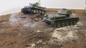 Р/У танк Т-34/85     Р/У танк Tiger I