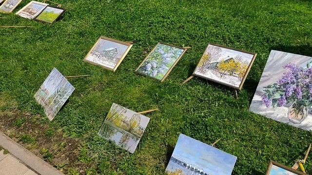 город Ростов Великий - Красивые картины около Ростовского Кремля.