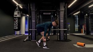 Romanian deadlift in a split stance (румынская тяга в ножницы)