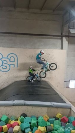 Андрей раздает на Ugen в SSA