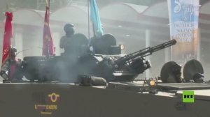 عرض عسكري في فنزويلا بمناسبة عيد الاستقلال