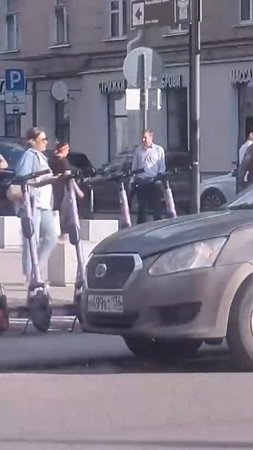 В центре Воронежа прошел рейд по выявлению граждан без официальной регистрации в стране.