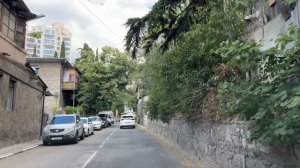 Ялта. По улицам Ломоносова, Соханя, Кирова. 29.05.2025. Крым. Crimea. Yalta.