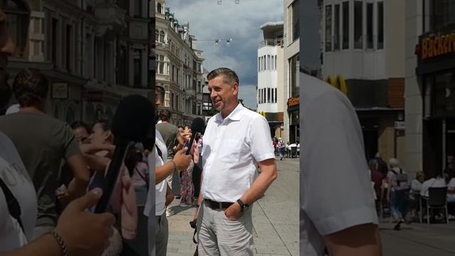 Украину освобождают...для новых хозяев.