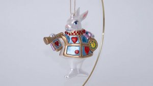 Игрушка на елку из фарфора "Кролик с часами".