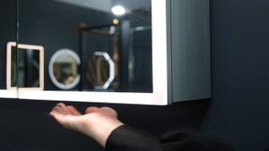 Зеркальные шкафчики ESBANO