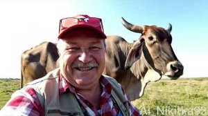 НЕЙРО: Русский ДЕД покоряет МИР на пенсии
