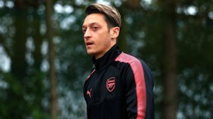 Месут Озил !!! Mesut Ozil - The Silent Genius - Best Skills Ever