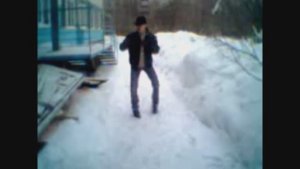 Даня- Wanna Be Starthing Something (2011)