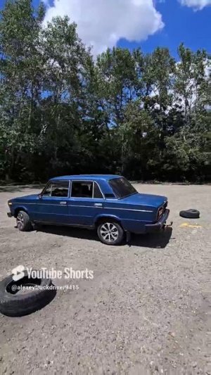 Малой обкатывает свою ласточку....скоро сдача на категорию В