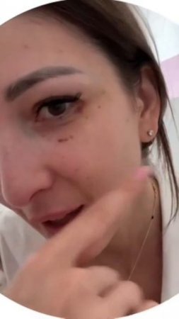 Яна Захарова поделилась своей красотой 👀