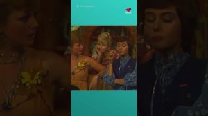 Пани Каролинка и пани Катарина обсуждают последние новости. Фрагмент и передачи «Кабачок “13 стульев