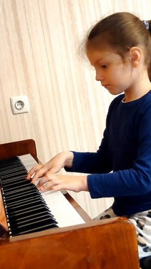 Дундарова Амина 6 лет