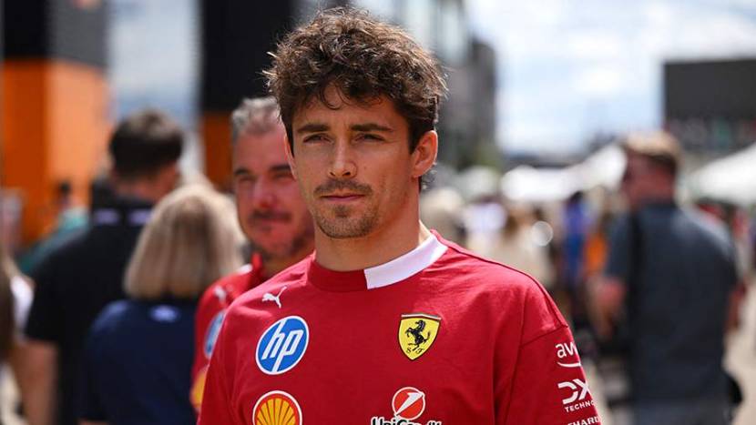 Пилот Ferrari Леклер стал лучшим в третьей практике Гран-при Великобритании