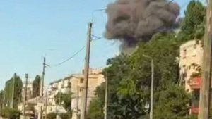 В Кременчуге прилёт по зданию ТЦК, пишут местные
Местные просто в восторге
Если такая охота на ТЦК