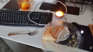 Деревенский ужин при свечах, счастливая жизнь в деревне