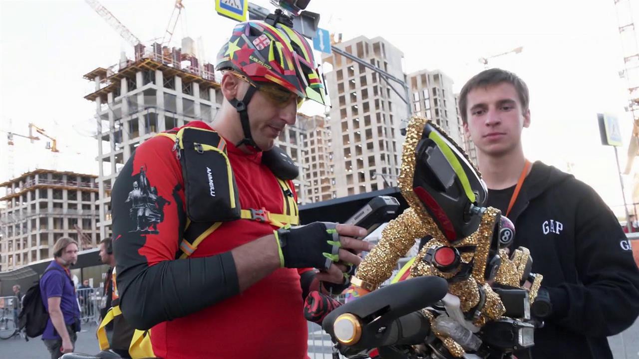 В Москве состоялся ночной велофестиваль