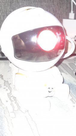 Astronaut nebula projector