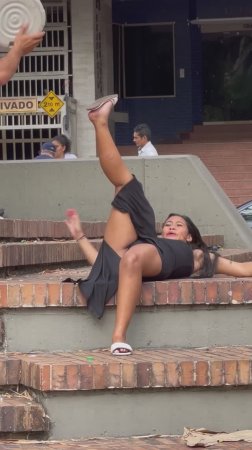 Broma del balde de agu