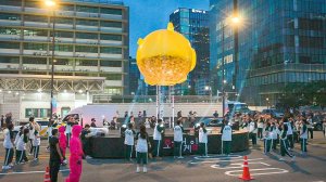 Squid Game Takeover： Massive Parade & Star-Studded Finale in Seoul Plaza