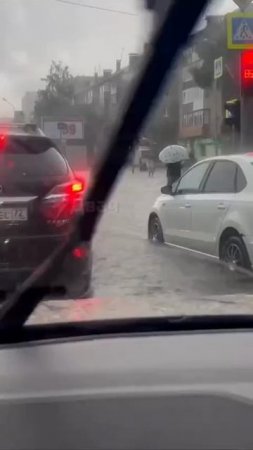 Тем временем топит не только Санкт-Петербург, но и Тюмень.