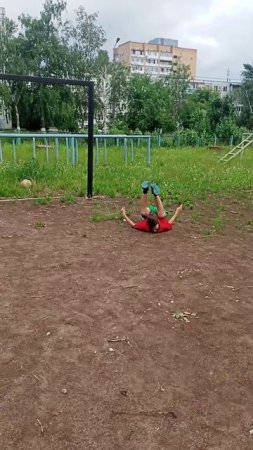 Криштиану Роналду встаёт на ворота