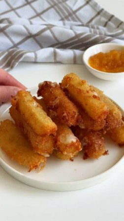 Сырные палочки с жидким центром от автора lusya_food_mood — идеальная закуска 🧀#foodru #рецепты