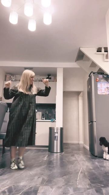 Танцы с Бонитой) смотреть онлайн