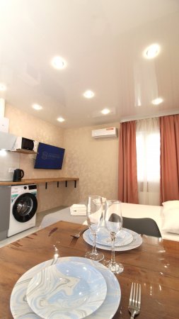 Neoroom, г. Сочи, пгт.Сириус, ул. Акаций 34 к 5, Сливовый кв. 7-3