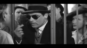 #43 Мышьяк и старые кружева