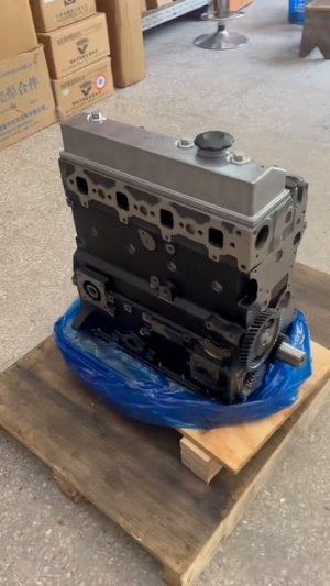 Дизельный двигатель Komatsu 4D95