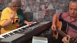_Маленький домашний концерт_ авторские песни Юрия Насыбуллина и Марины Багинской