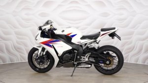 HONDA CBR 1000 RRRA Fireblade vin SC59-1400151