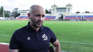 Футбол. Во втором дивизионе перерыв на 3 недели. Ставропольское "Динамо" на первом месте.