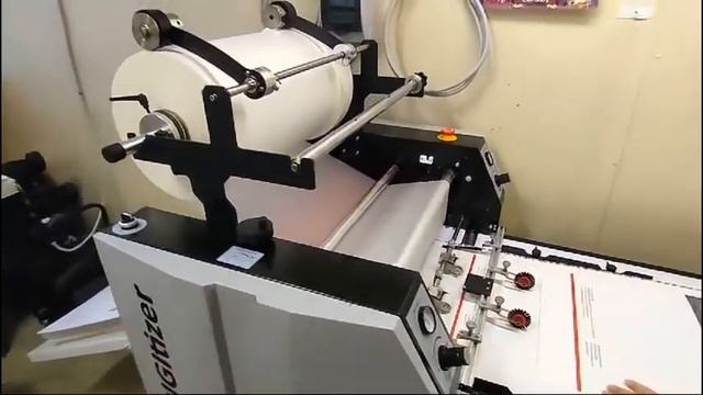 Работа ламинатора DIGITIZER-520S на скорости 7,5 м/мин на офсетных оттисках формата В2 в Череповце